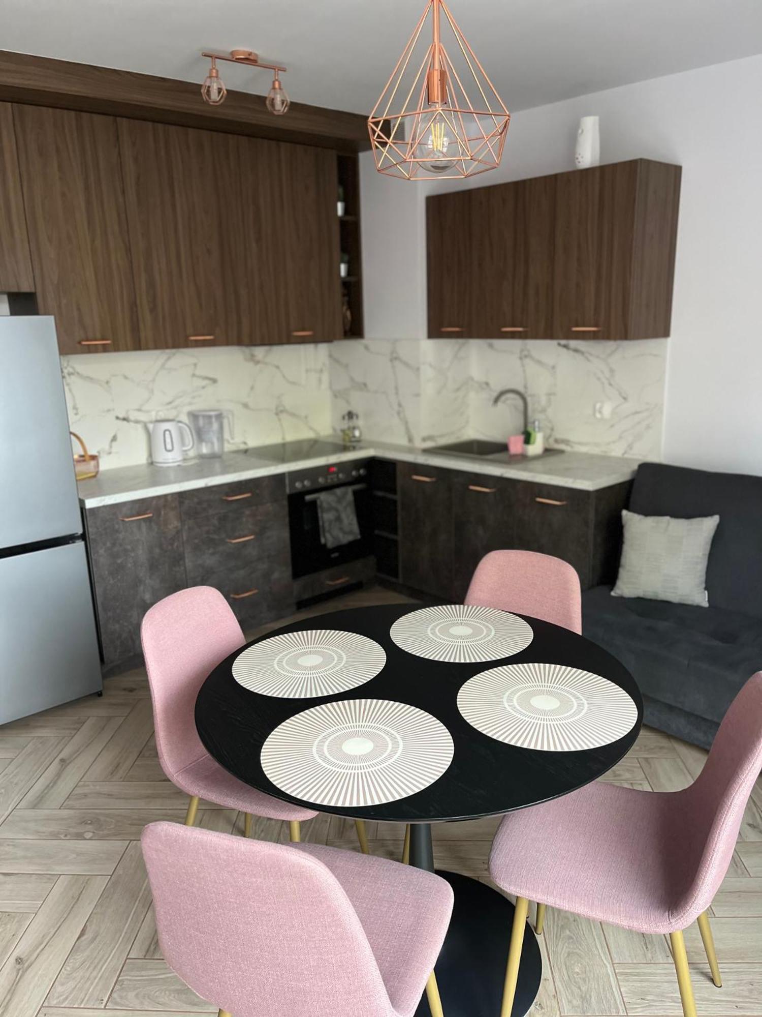 Złotów-ka Apartamento Exterior foto