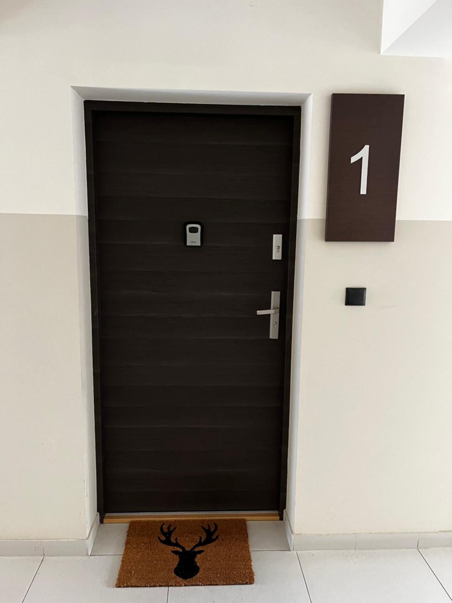 Złotów-ka Apartamento Exterior foto